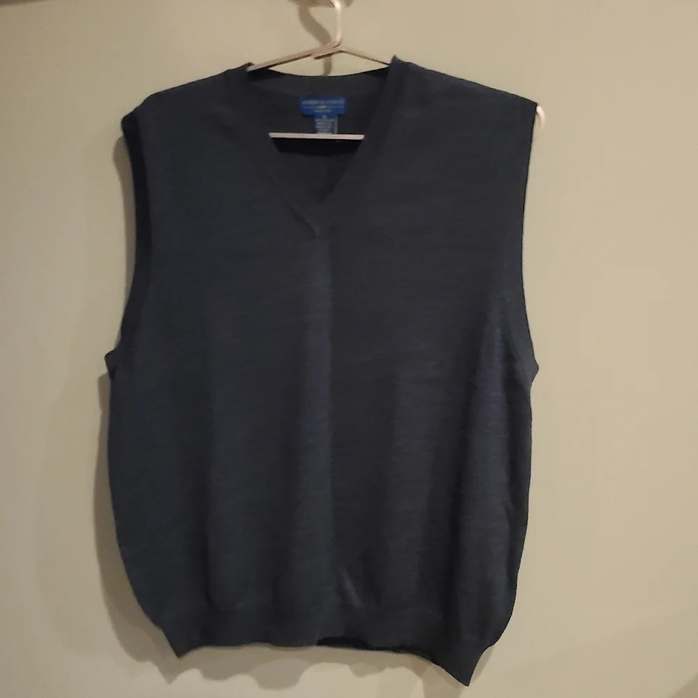 Joseph & Lyman merino wool men's vestige XL